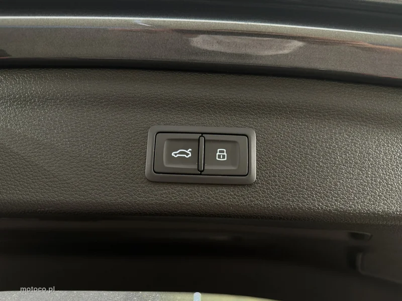 Audi Q3 F3 30