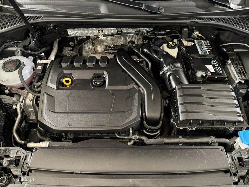 Audi Q3 F3 35