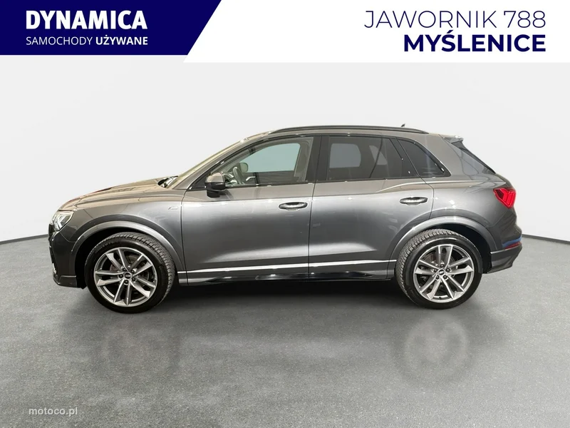 Audi Q3 F3 5
