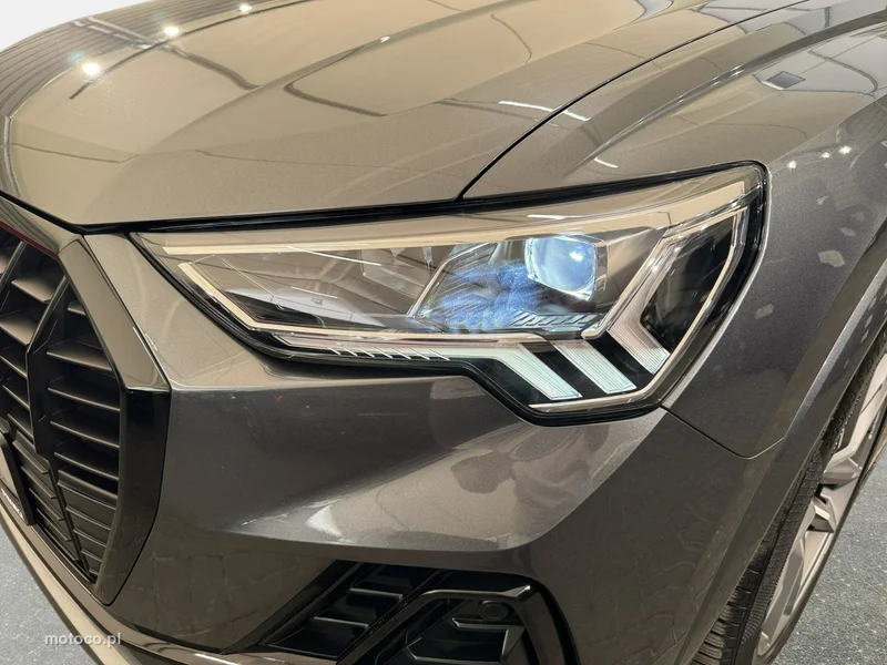 Audi Q3 F3 9