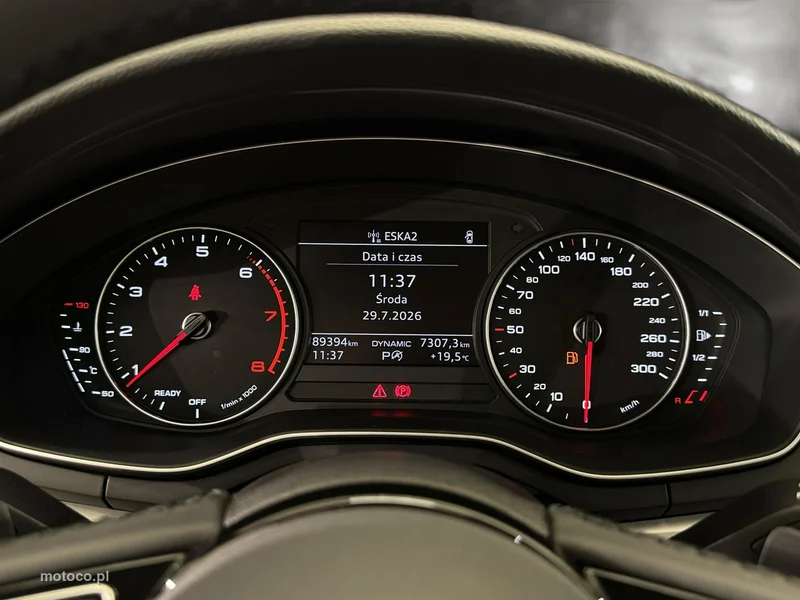 Audi A4 B9 14