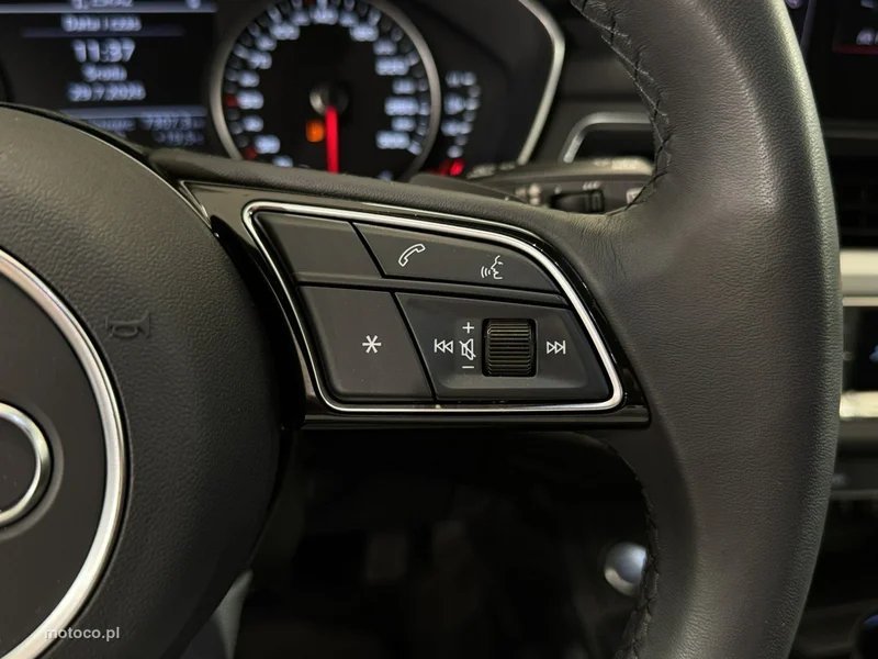 Audi A4 B9 16
