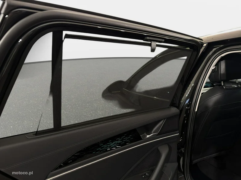 Volkswagen Passat Variant B9 16