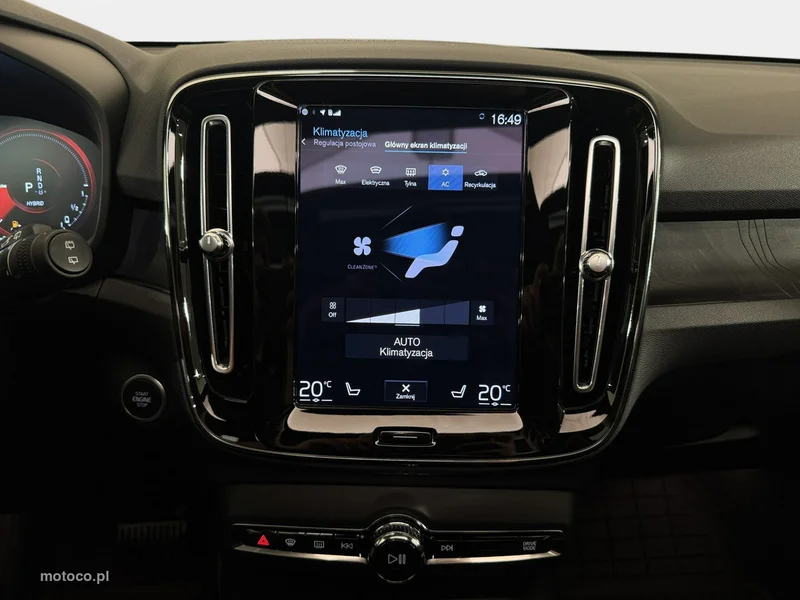 Volvo XC 40 25