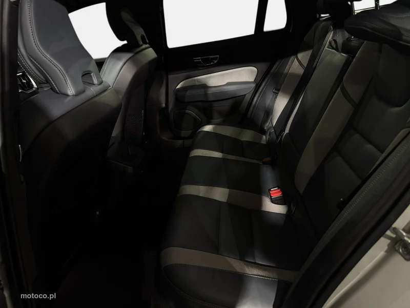 Volvo V60 14