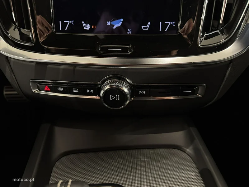 Volvo V60 28