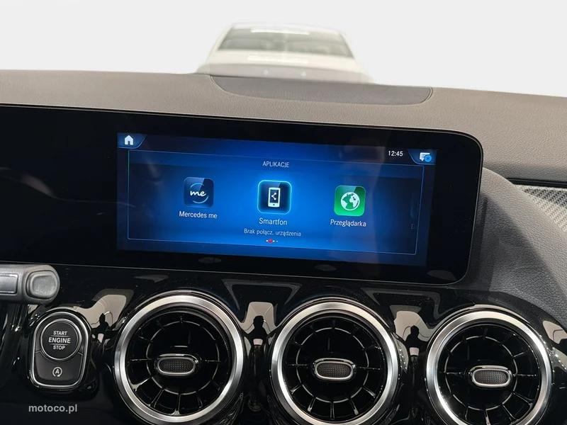 Mercedes-Benz GLA H247 GLA 200 23