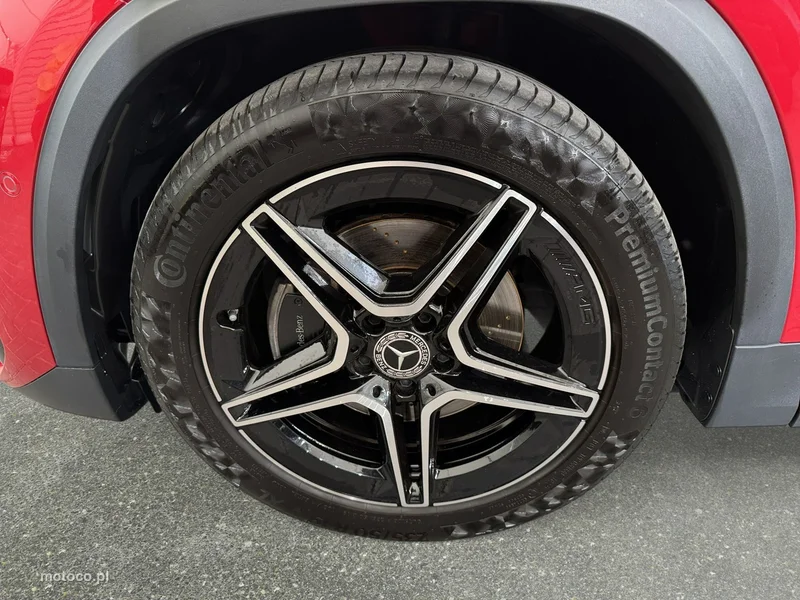 Mercedes-Benz GLA H247 GLA 200 10