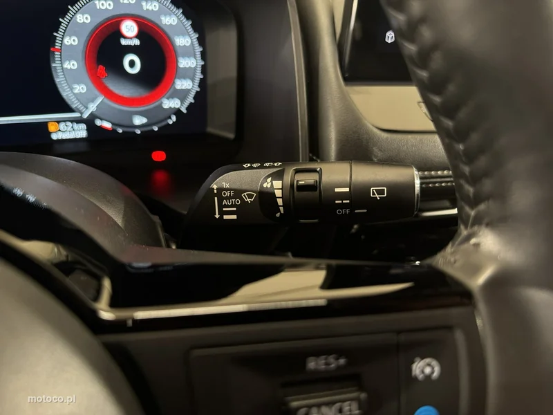 Nissan X-Trail 25