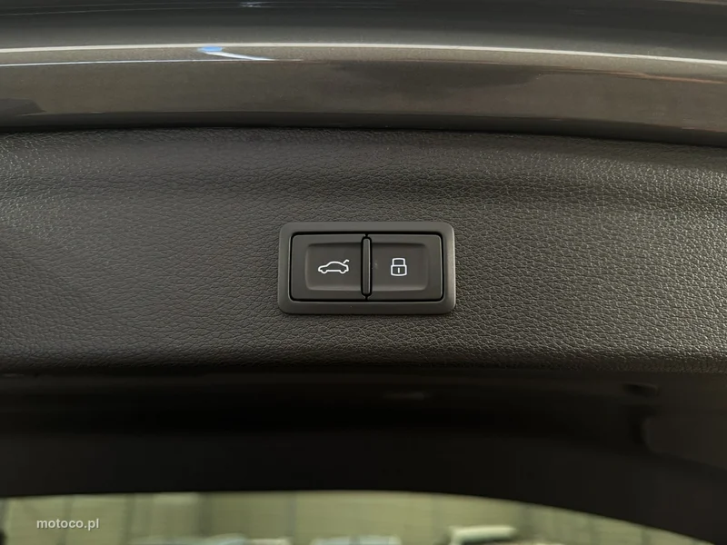 Audi Q3 F3 13