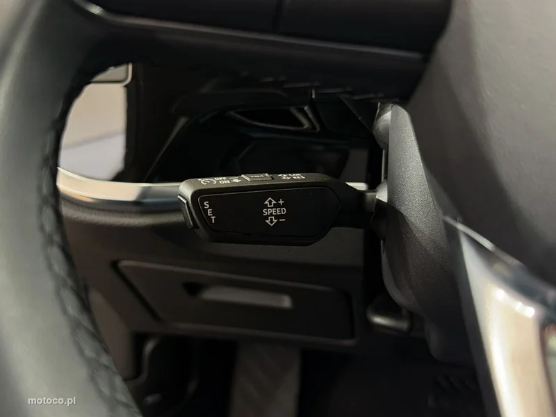 Audi Q3 F3 22