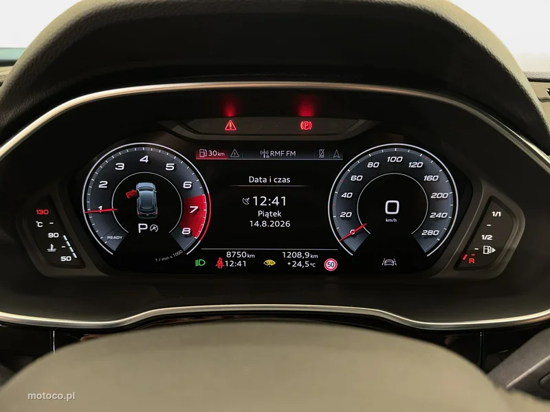 Audi Q3 F3 24