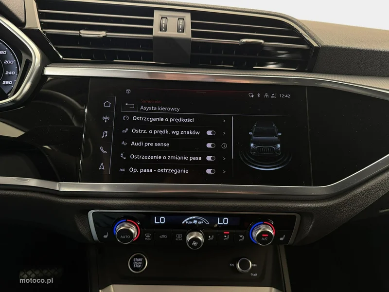 Audi Q3 F3 30