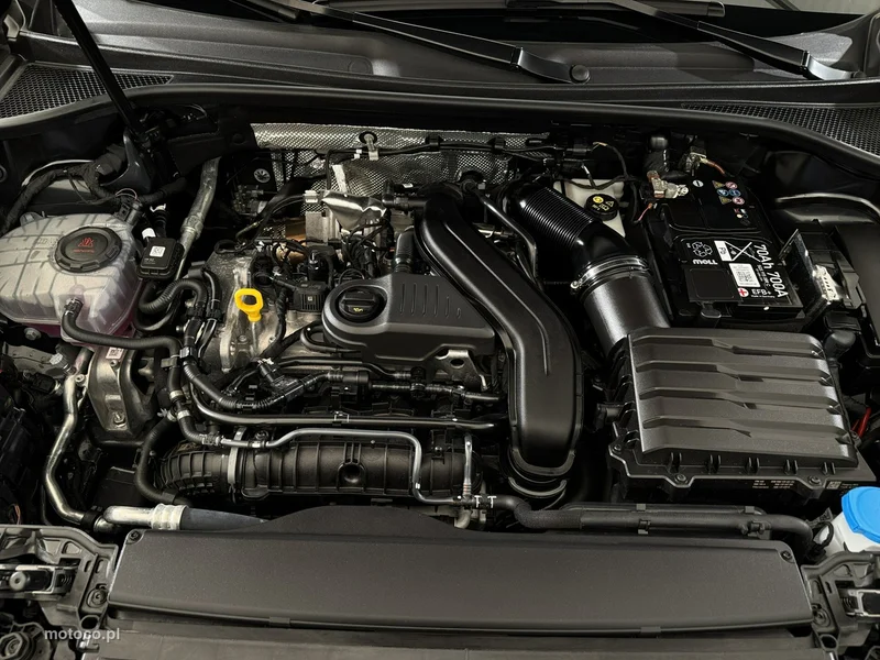 Audi Q3 F3 33