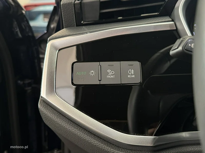 Audi Q3 F3 33