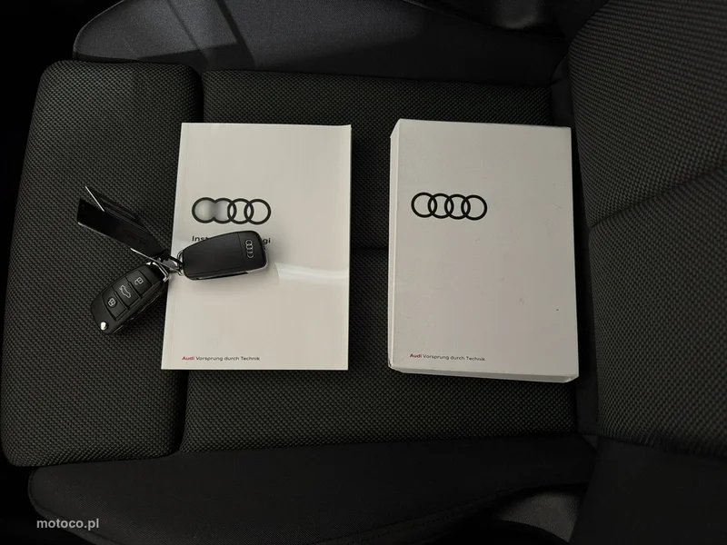 Audi Q3 F3 35