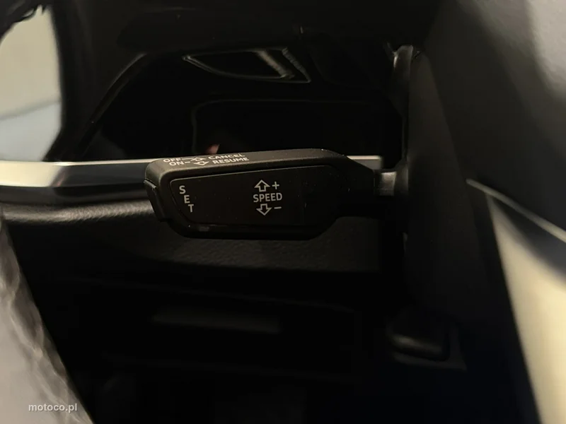 Audi Q3 F3 17