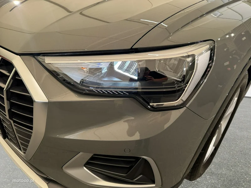Audi Q3 F3 9