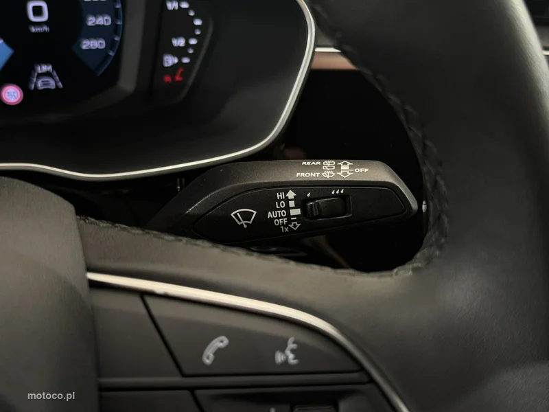 Audi Q3 F3 15