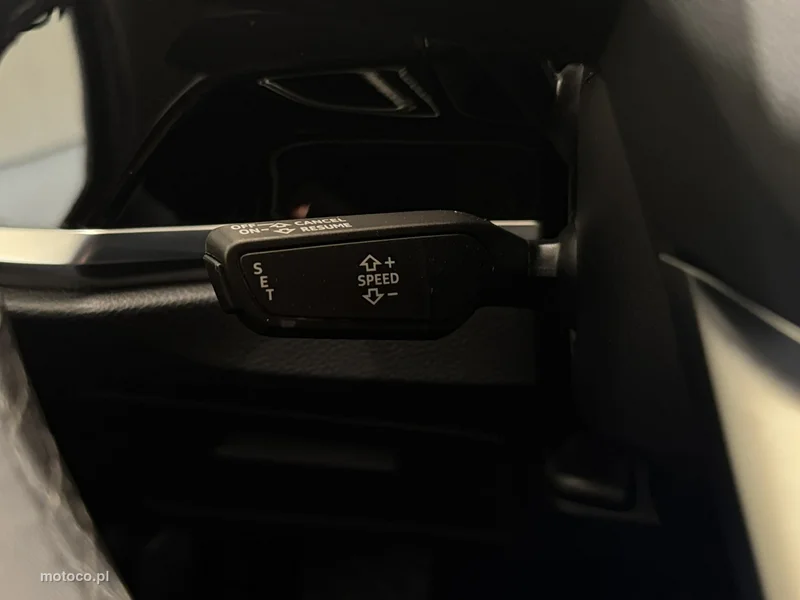 Audi Q3 F3 17