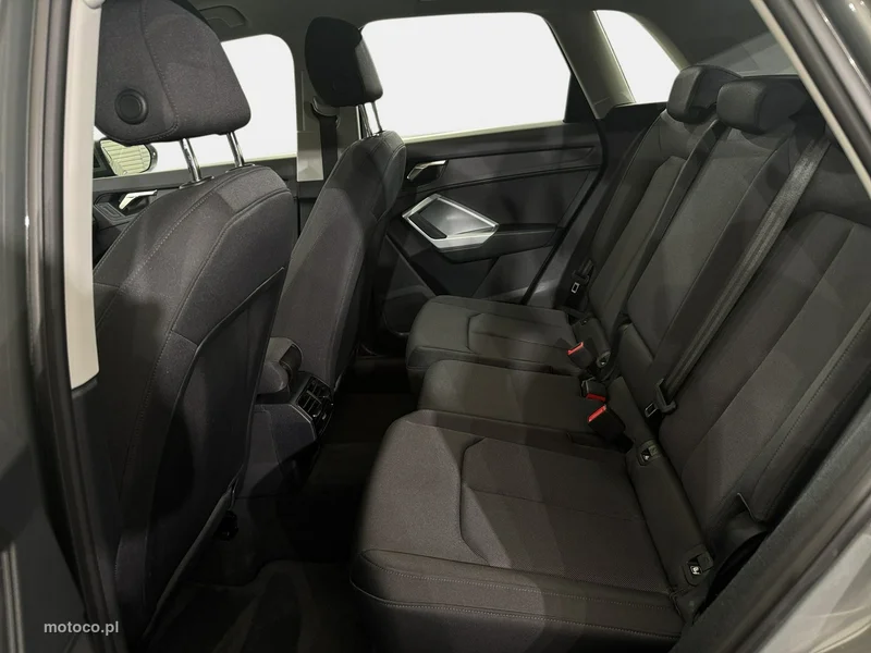 Audi Q3 F3 27