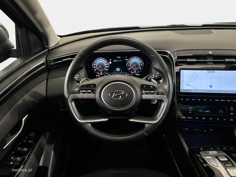 Hyundai TUCSON 12
