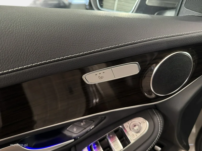 Mercedes-Benz GLC X254 220 33