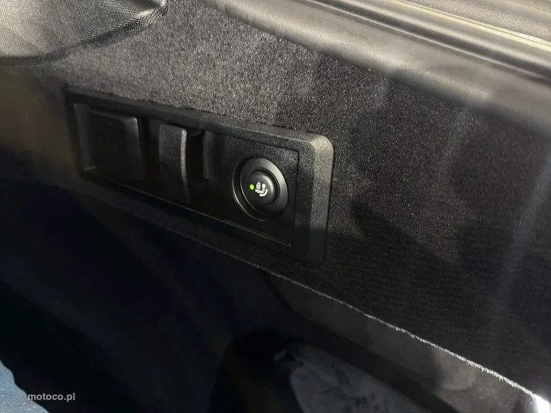BMW Seria 4 G22 420 40