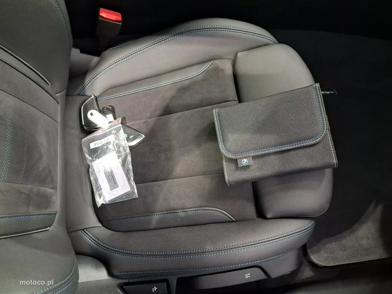 BMW Seria 4 G22 420 43