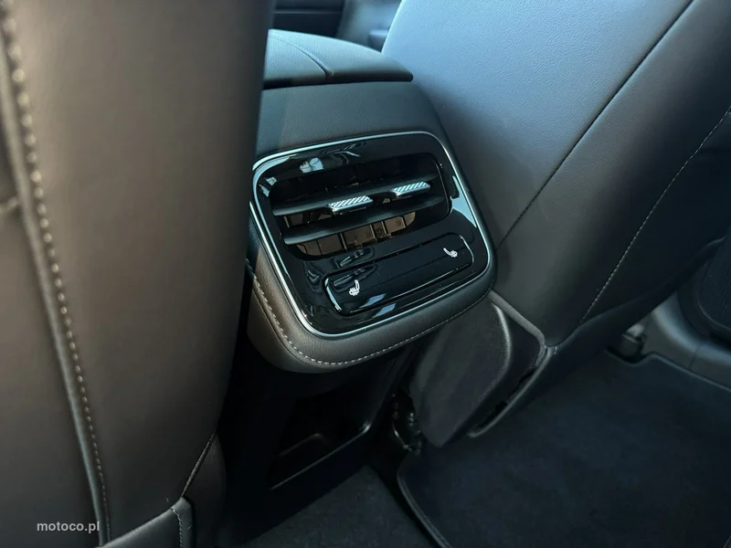Chery Tiggo 8 33