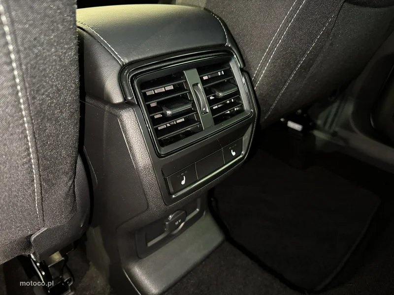 Skoda Karoq I 28