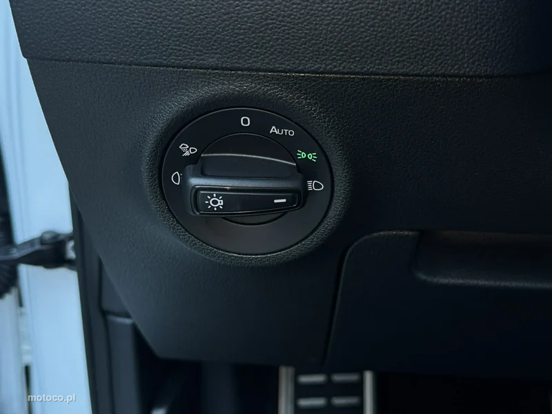 Skoda Karoq I 29