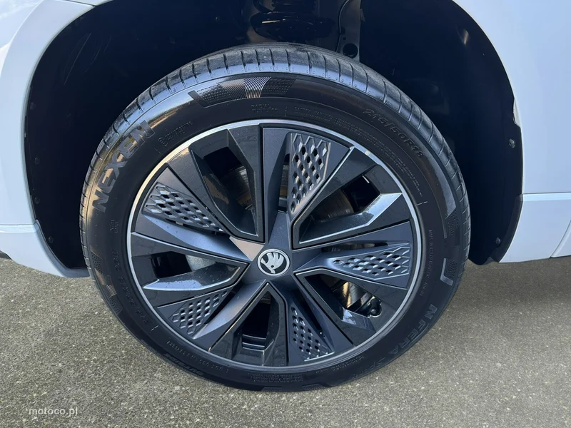 Skoda Karoq I 10