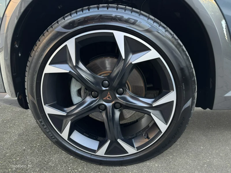 Cupra Formentor 10