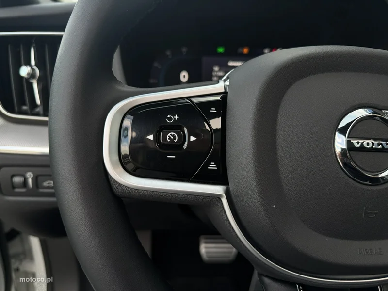 Volvo XC 60 16