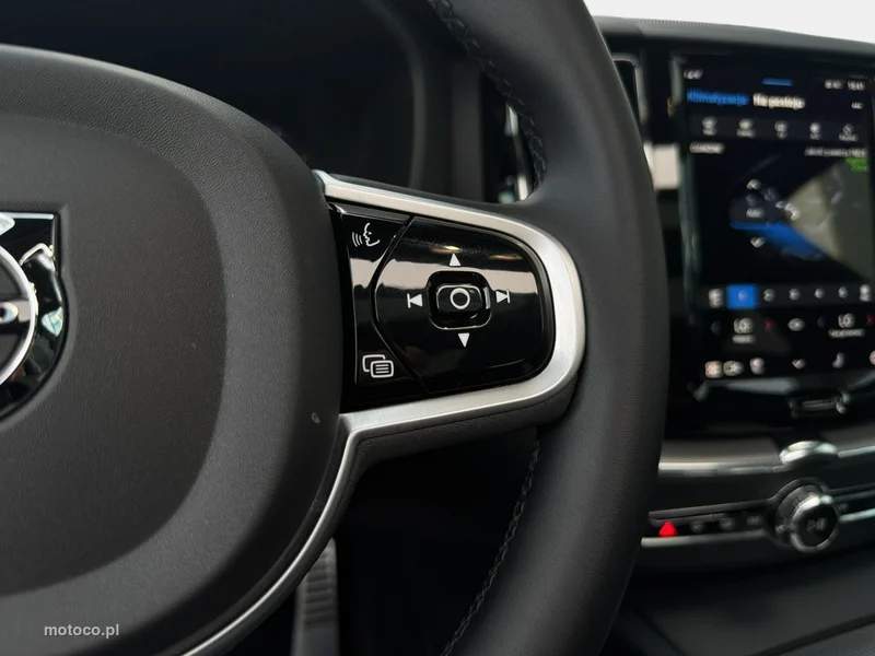Volvo XC 60 17