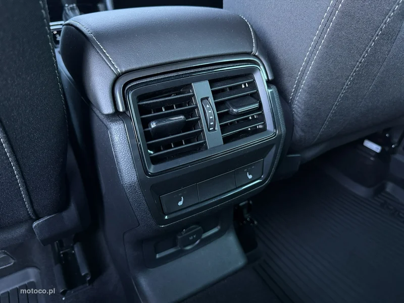 Skoda Karoq I 24