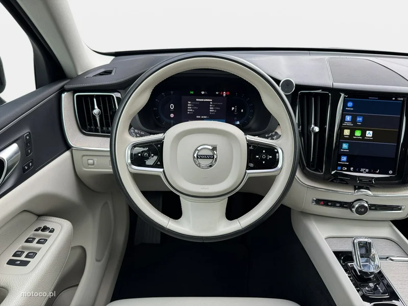 Volvo XC 60 13