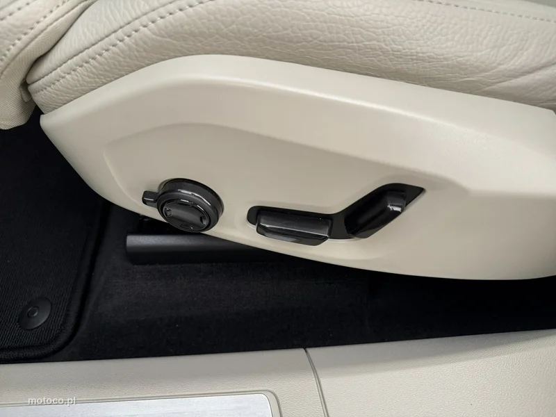 Volvo XC 60 29