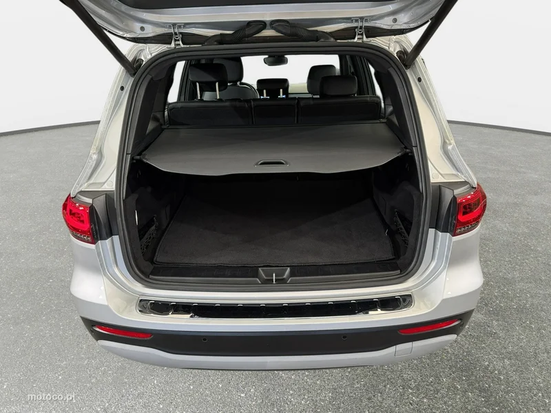 Mercedes-Benz GLB X247 13