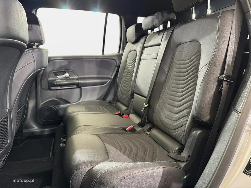 Mercedes-Benz GLB X247 14