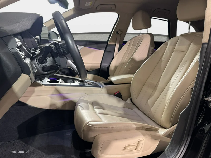 Audi A4 B9 15