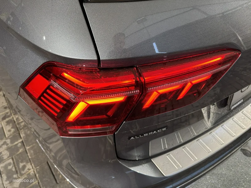 Volkswagen Tiguan Allspace AD 11