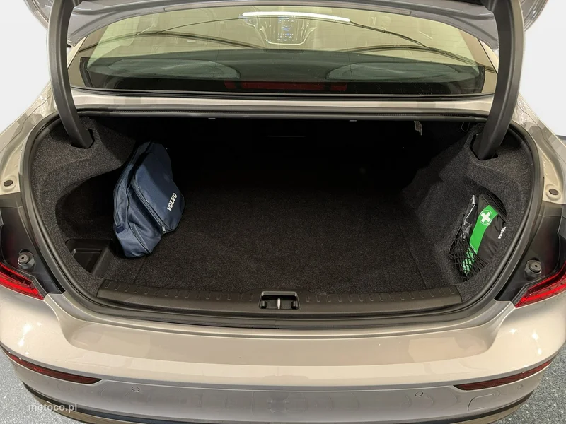 Volvo S60 27