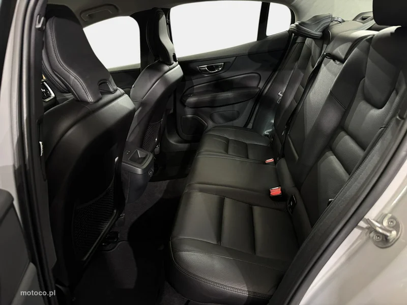 Volvo S60 28