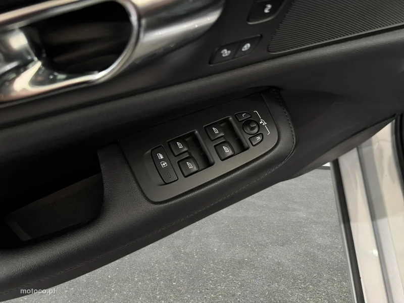 Volvo S60 31