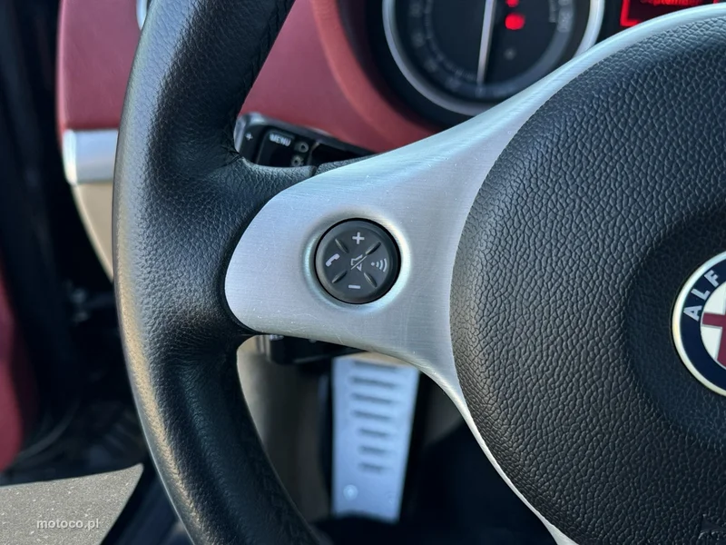 Alfa Romeo Brera 12