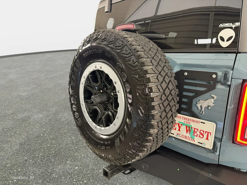 Ford Bronco 15