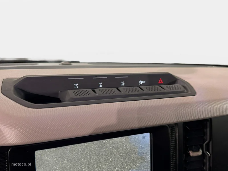 Ford Bronco 21