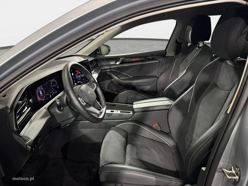 Volkswagen Passat Variant B9 31